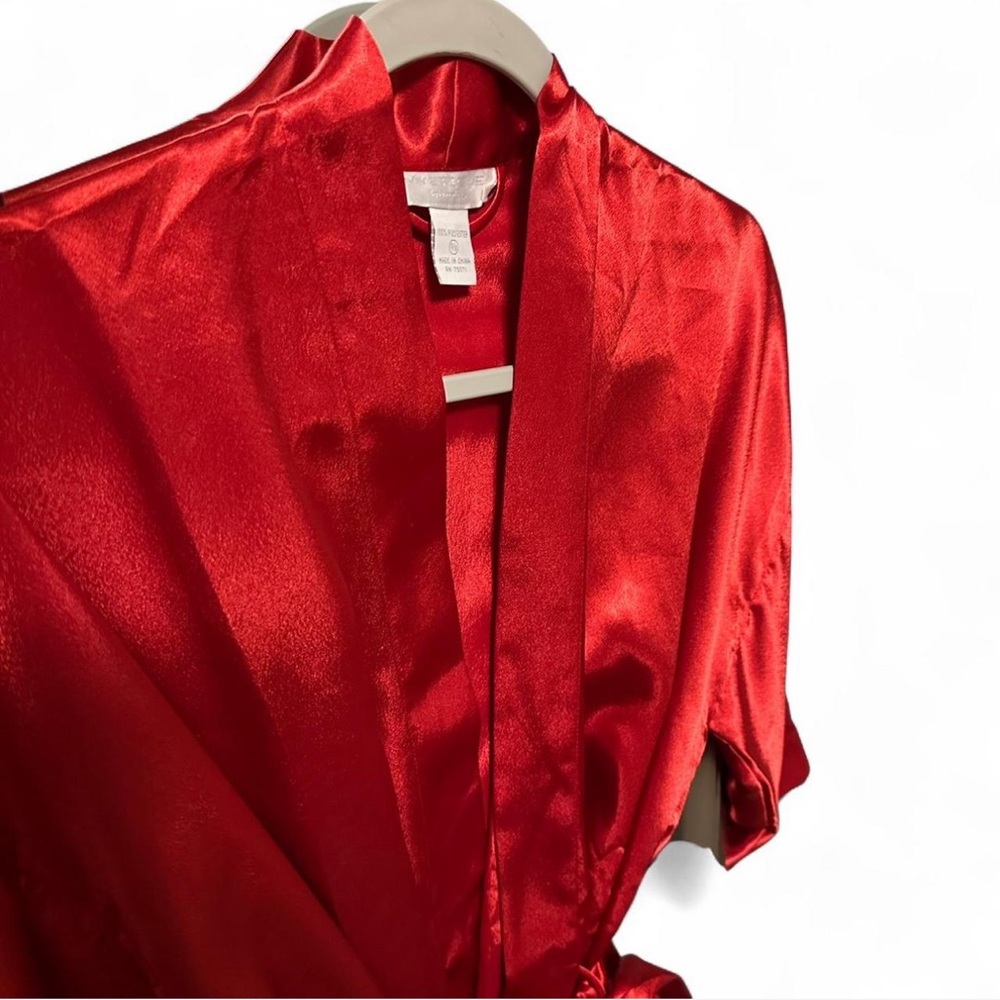 Vintage Mystique One Size Red Satin Robe - Picture 4 of 6